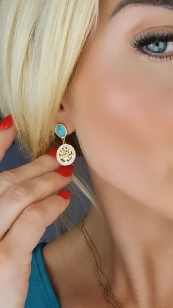 goldene Ohrringe aus Edelstahl