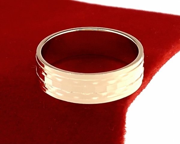 Goldring 18,60 mm. vergoldete Verlobung Xuping