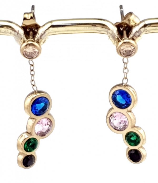 gold earrings made of stainless steel