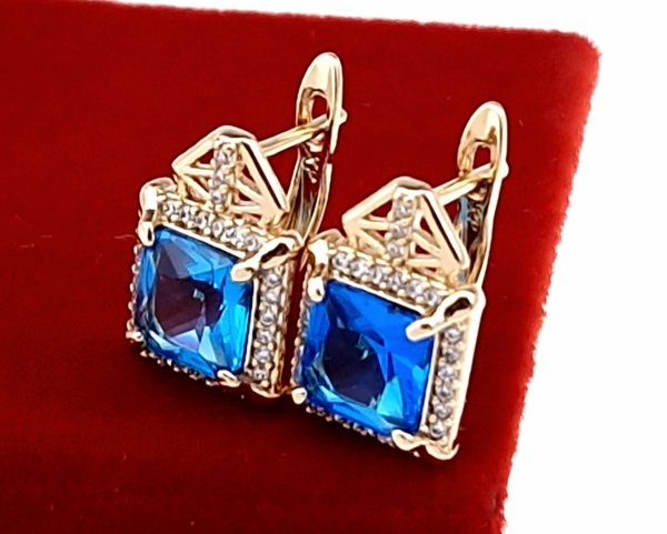 exclusive swarovski gold-plated earrings