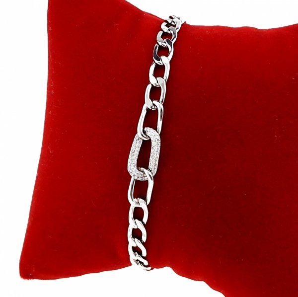 gold bracelet for a gold-plated leg