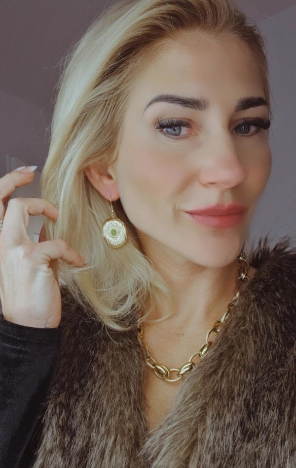 gold earrings made of stainless steel