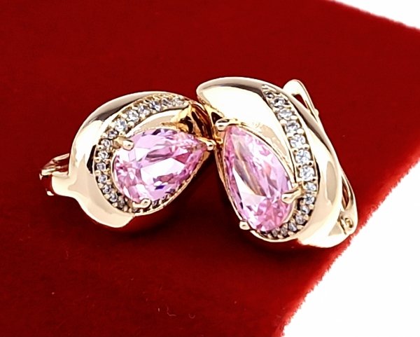 exclusive swarovski gold-plated earrings