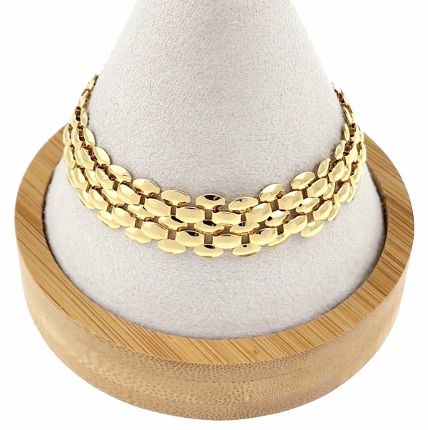 gold bracelet for a gold-plated leg