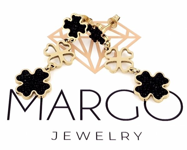 gold earrings made of stainless steel