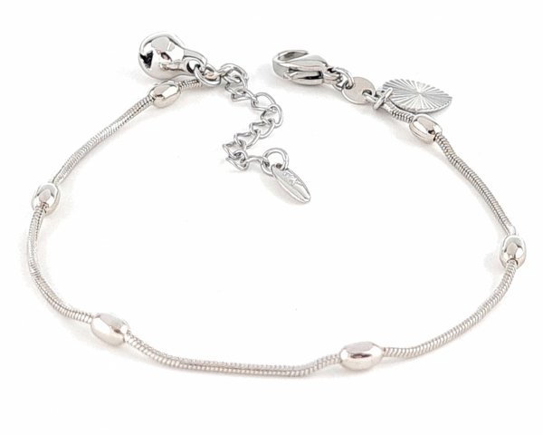 gold bracelet for a gold-plated leg