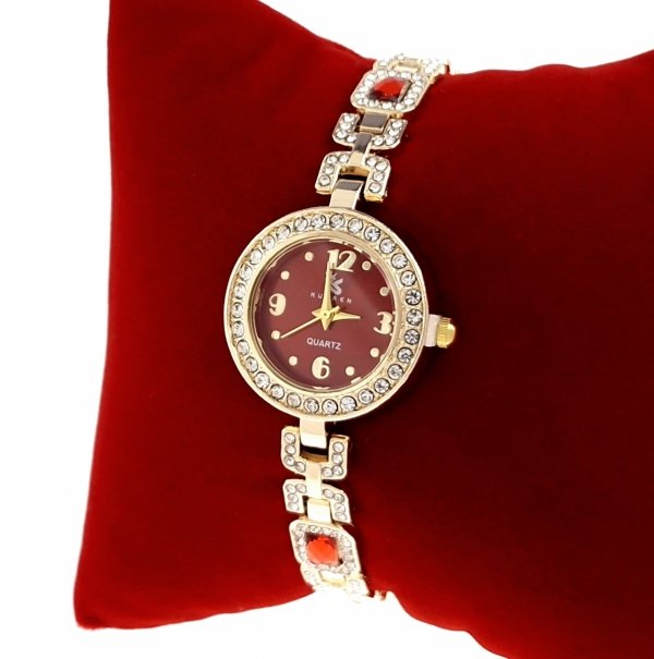 exclusive women's gold watch classic