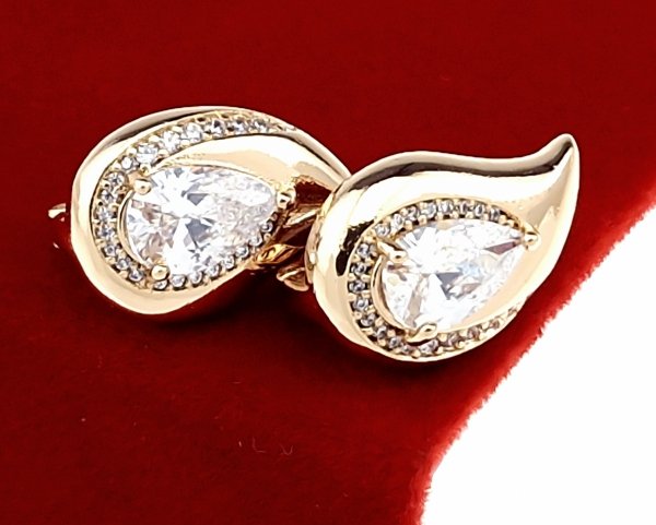 exclusive swarovski gold-plated earrings