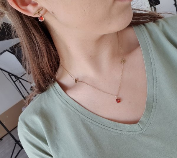gold earrings made of stainless steel