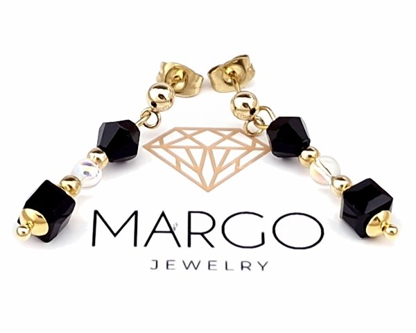 gold earrings made of stainless steel