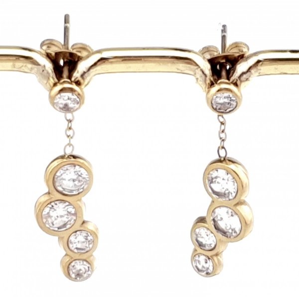 gold earrings made of stainless steel