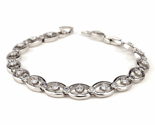 gold bracelet for a gold-plated leg