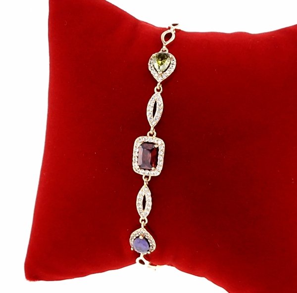 gold bracelet for a gold-plated leg