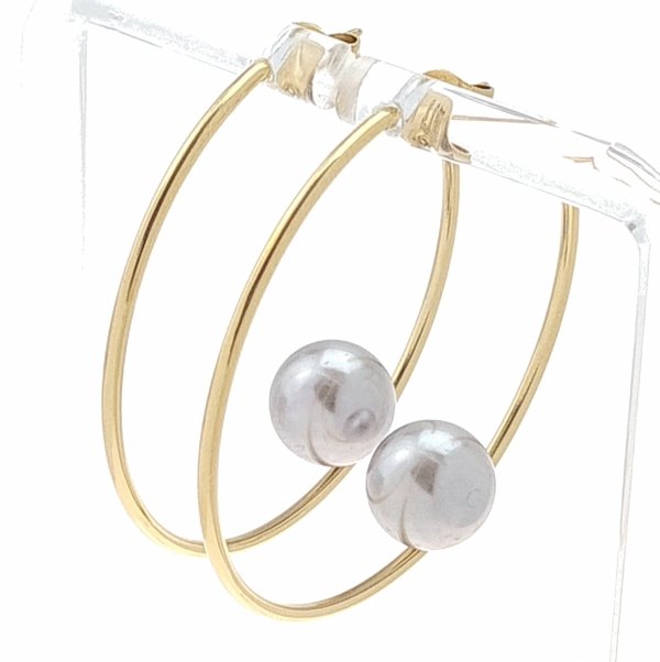 gold earrings made of stainless steel