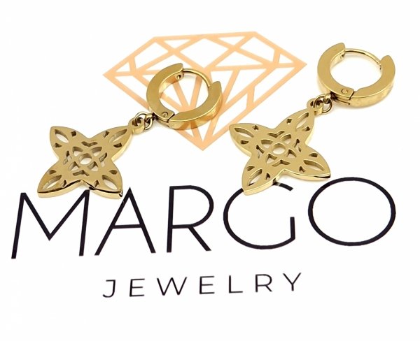 gold earrings made of stainless steel