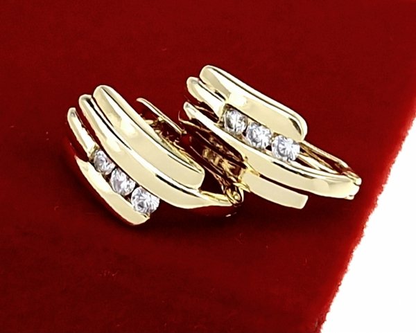 gold plated earrings with exclusive cubic zirconia