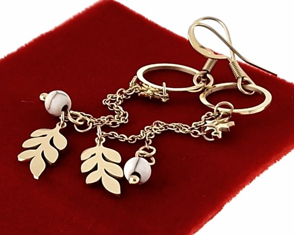 gold earrings made of stainless steel