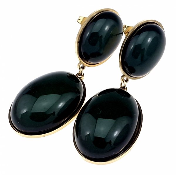 gold earrings made of stainless steel