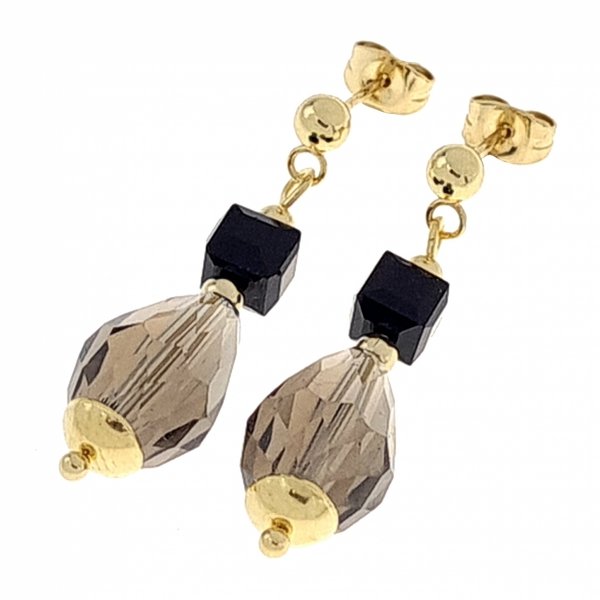 gold earrings made of stainless steel