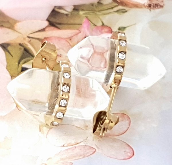 gold earrings made of stainless steel