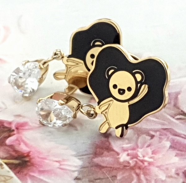 gold earrings made of stainless steel