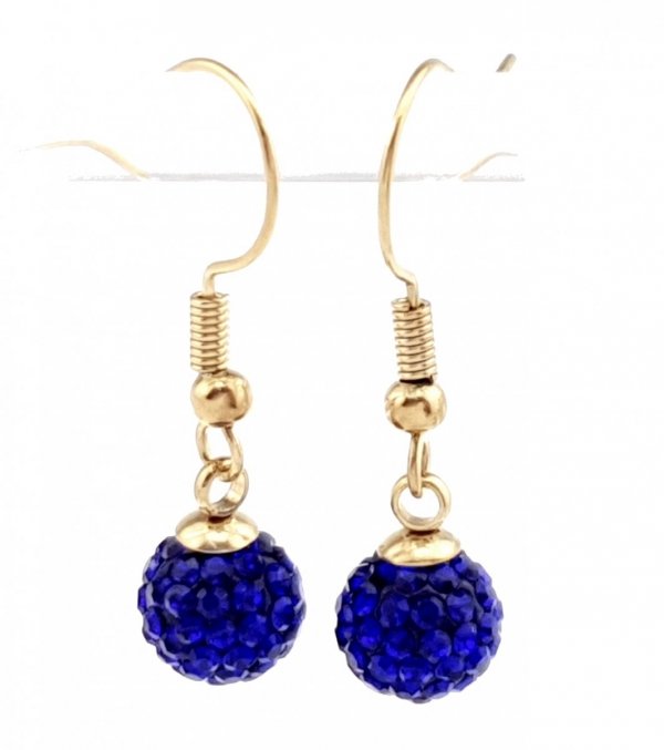 gold earrings made of stainless steel