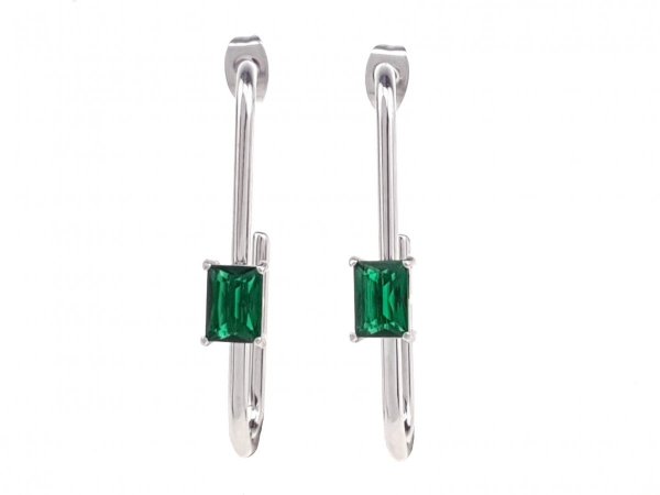 gold earrings made of stainless steel