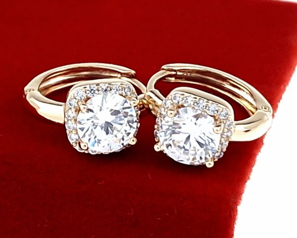 exclusive swarovski gold-plated earrings