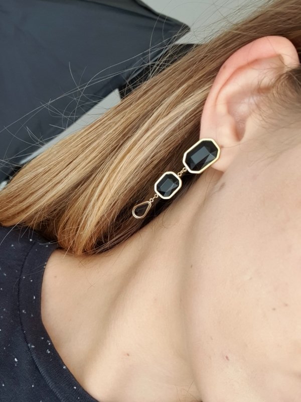 gold earrings made of stainless steel