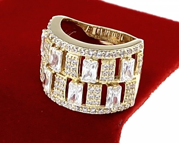 4594 Pierścionek złoty zaręczynowy błyszczący cyrkonie pozłacany 14k