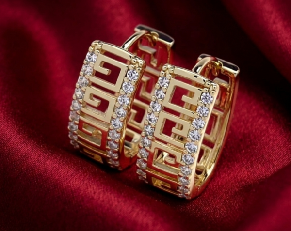 1984 Kolczyki złote pozłacane wiszące 14K cyrkonie wzór grecki