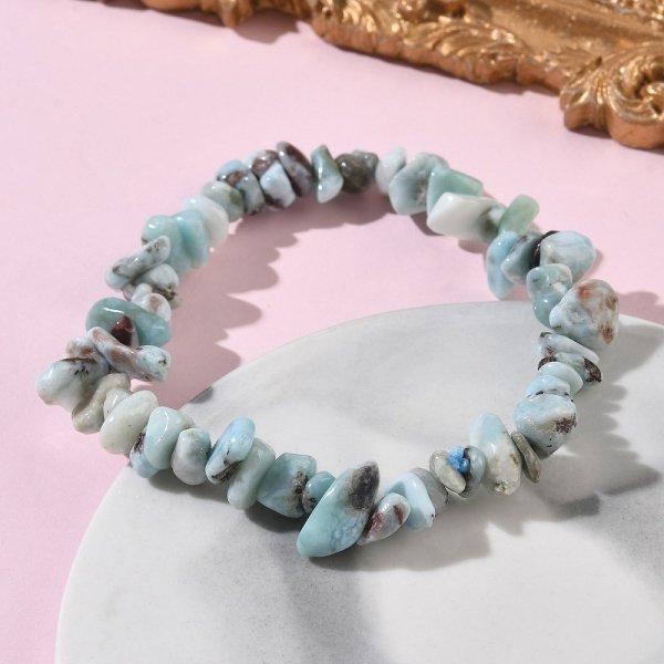4226 Bransoletka naturalny kamień larimar na gumce jubilerskiej