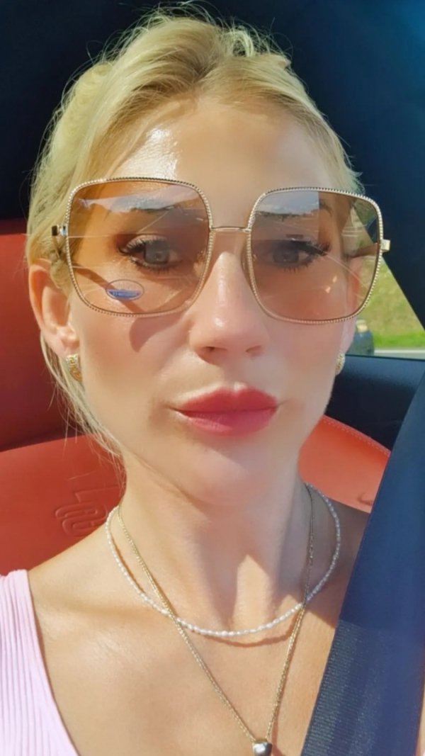 2682 Damskie okulary przeciwsłoneczne muchy ozdobne UV400