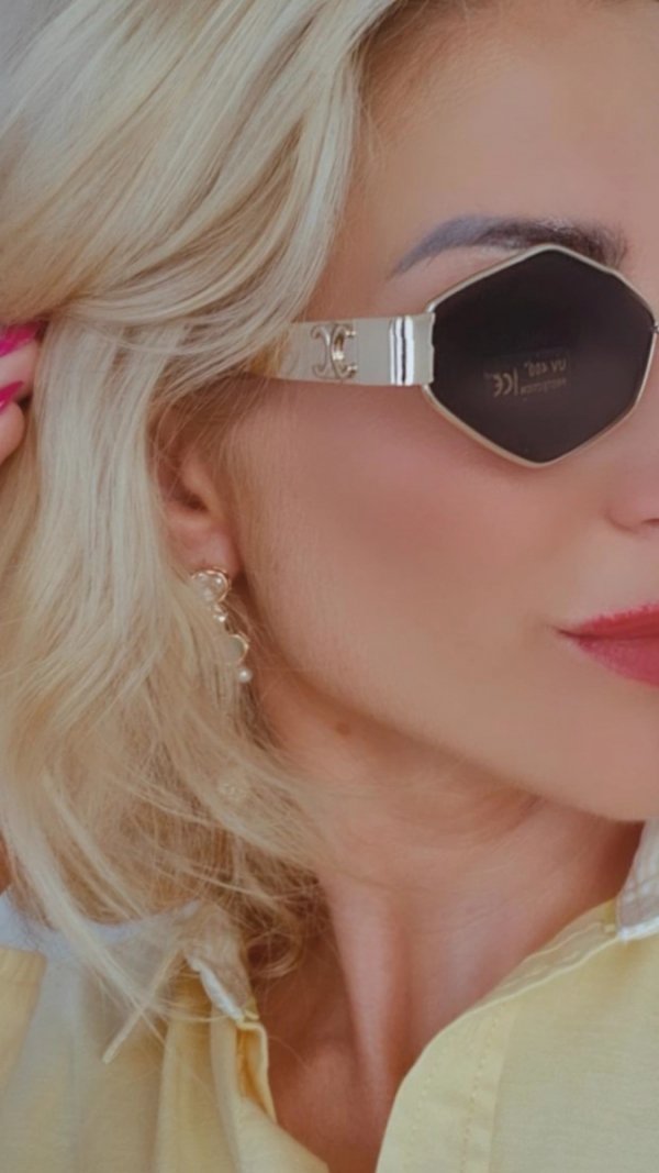 ok44 Damskie okulary przeciwsłoneczne muchy ozdobne UV400