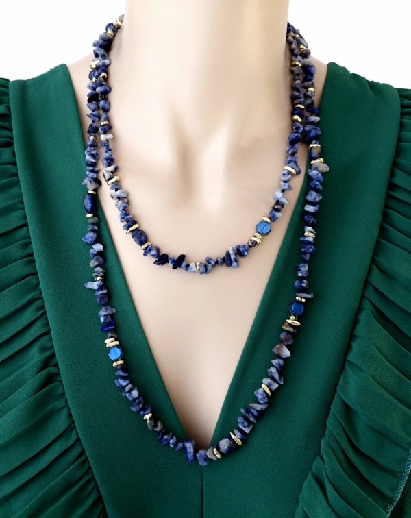 0341  Łańcuszek naszyjnik kamień naturalny sodalit lapis lazuli sieczka długi stal chirugiczna