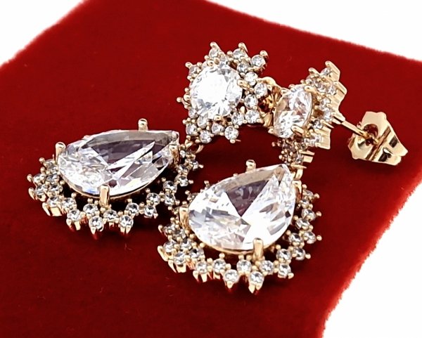 1593 Złote kolczyki pozłacane cyrkonie 18k Xuping wiszące 