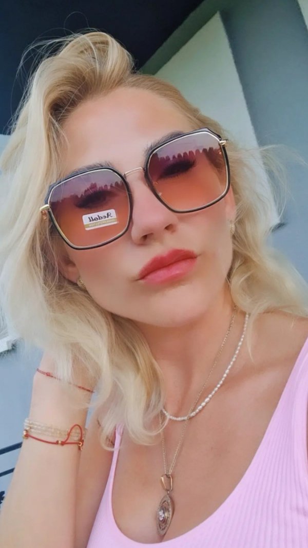 1232 Damskie okulary przeciwsłoneczne muchy ozdobne UV400