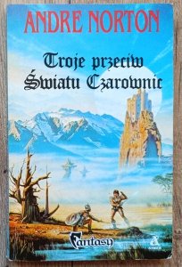 Andre Norton • Troje przeciw Światu Czarownic
