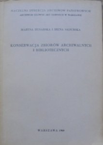 Maryna Husarska, Irena Sadurska • Konserwacja zbiorów archiwalnych i bibliotecznych