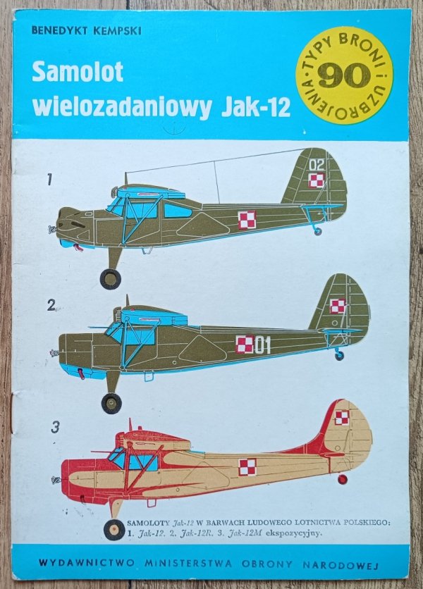 Samolot wielozadaniowy Jak-12 / Typy broni i uzbrojenia 90
