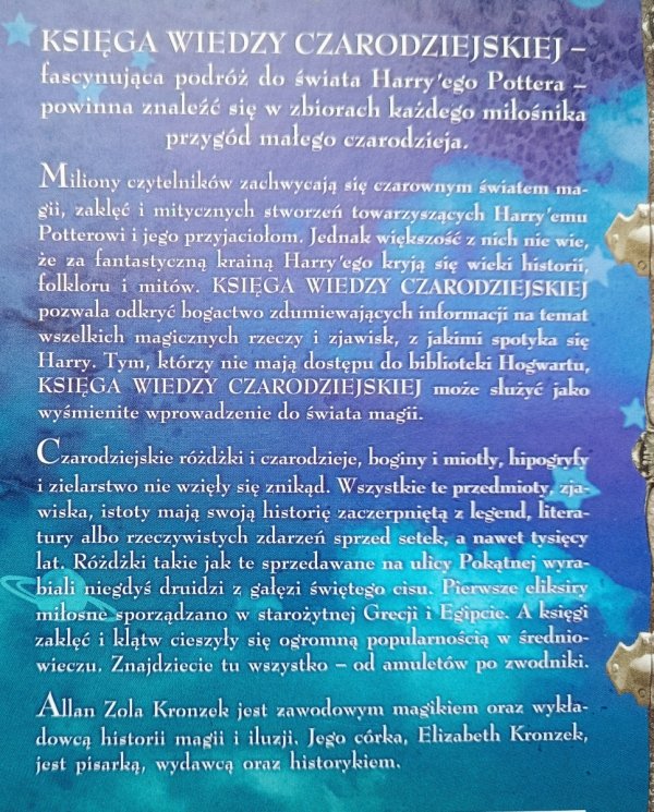 Księga wiedzy czarodziejskiej. Przewodnik po zaczarowanym świecie Harry'ego Pottera