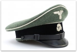 MC003 PODOFICERSKA CZAPKA SCHIRMMUTZE PIECHOTA WAFFEN-SS - SUKNO