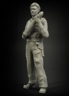 Panzer Art FI35-051 British RAC North Africa loading 75mm ammo soldier No.1 1/35