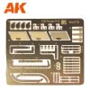 AK Interactive AK35504-B PZ.KPFW.IV AUSF.D AFRIKA KORPS + 5 FIGURES GERMAN TANK CREW AFRIKA KORPS 1/35