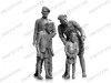 ICM 35338  FCM 36 with French Tank Crew 1/35