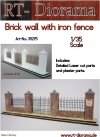 RT-Diorama 35275 Brick wall with Fence 1/35