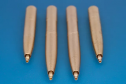 RB Model 32AB11 4 x 20mm Hispano cannons Those barrels where used in Spitfire wing E 1/32 