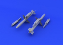 Eduard 648180 AGM-88 HARM 1/48