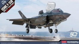 Academy 12569 USMC F-35B VMFA-121 Green Knights 1/72