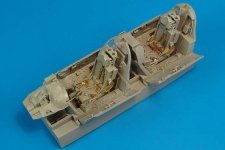 Aires 2163 F-105G Thunderchief cockpit set 1/32 Trumpeter